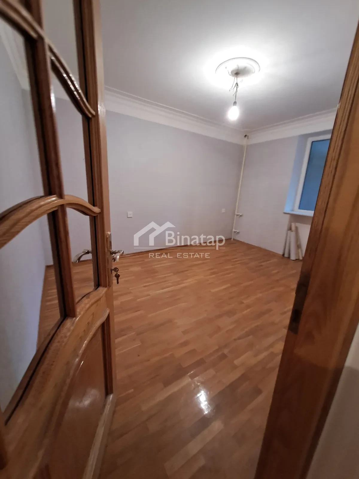 Satılır 2 otaqlı köhnə tikili 85 m², Qara Qarayev metrosu, Nizami rayonu — Mənzil, Bakı (5)