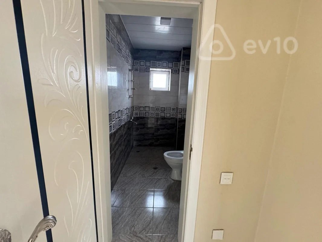 6 otaqlı həyət evi, 200 m², Novxanı — Ev, villa, Bakı (9)