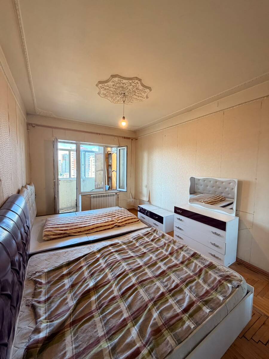 Satılır 3 otaqlı köhnə tikili 110 m² — Mənzil, Bakı (5)