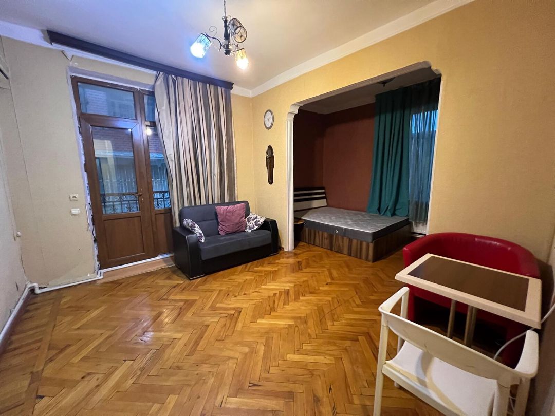 Satılır 1 otaqlı köhnə tikili 42 m² — Mənzil, Bakı (3)