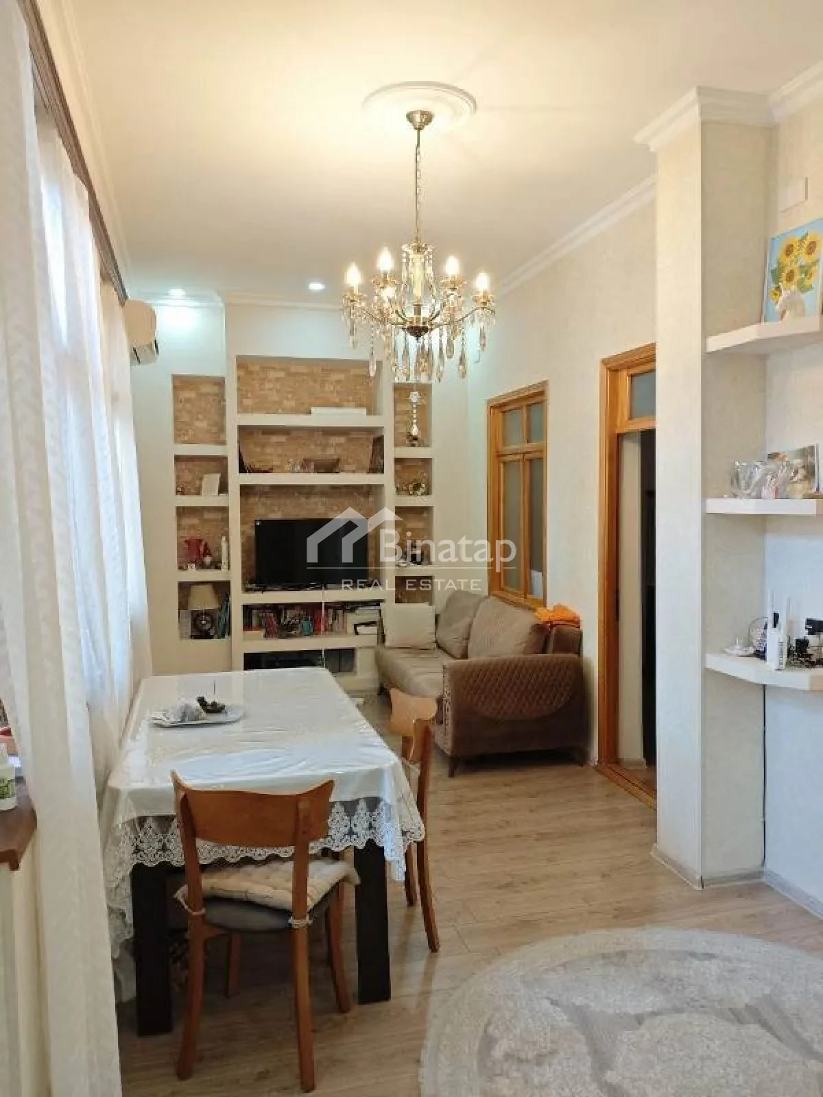 Satılır 5 otaqlı həyət evi / bağ evi 240 m², İnşaatçılar metrosu, Yasamal rayonu — Ev, villa, Bakı (3)