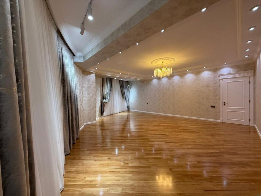 Satılır 3 otaqlı yeni tikili 142 m² — Mənzil, Bakı (2)
