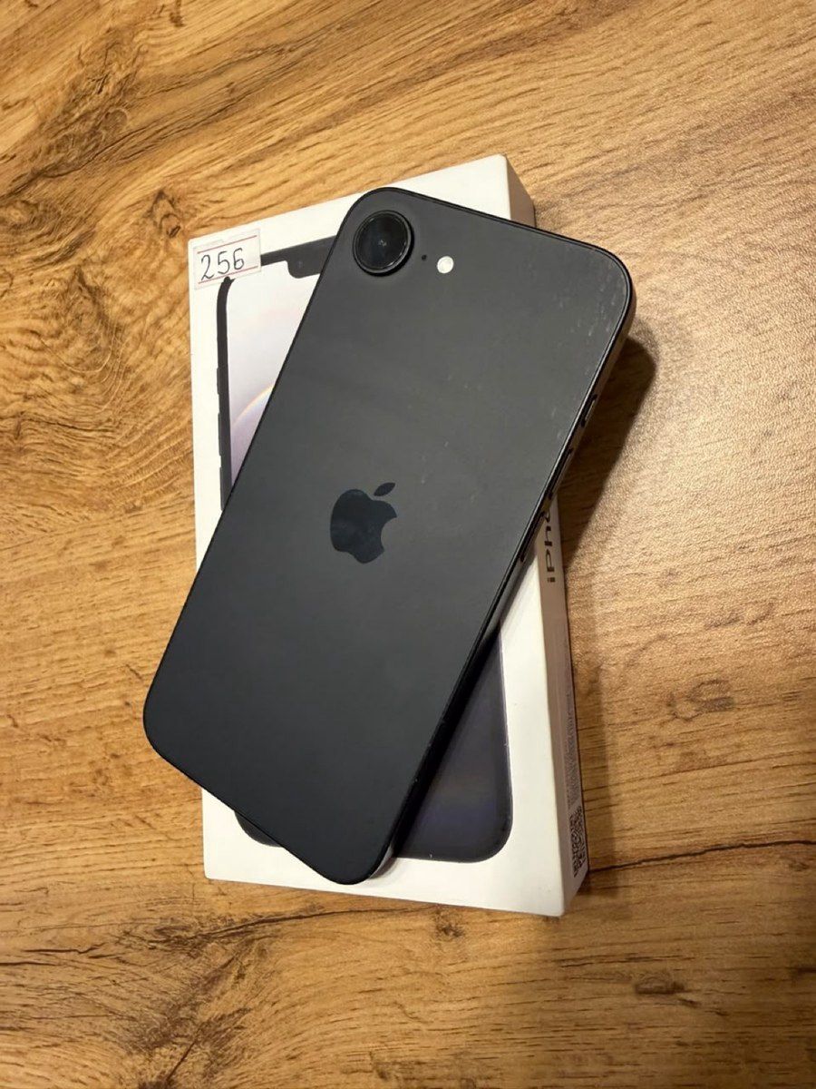 Apple iPhone 16e Black 256GB/8GB — Smartfonlar, Bakı (4)