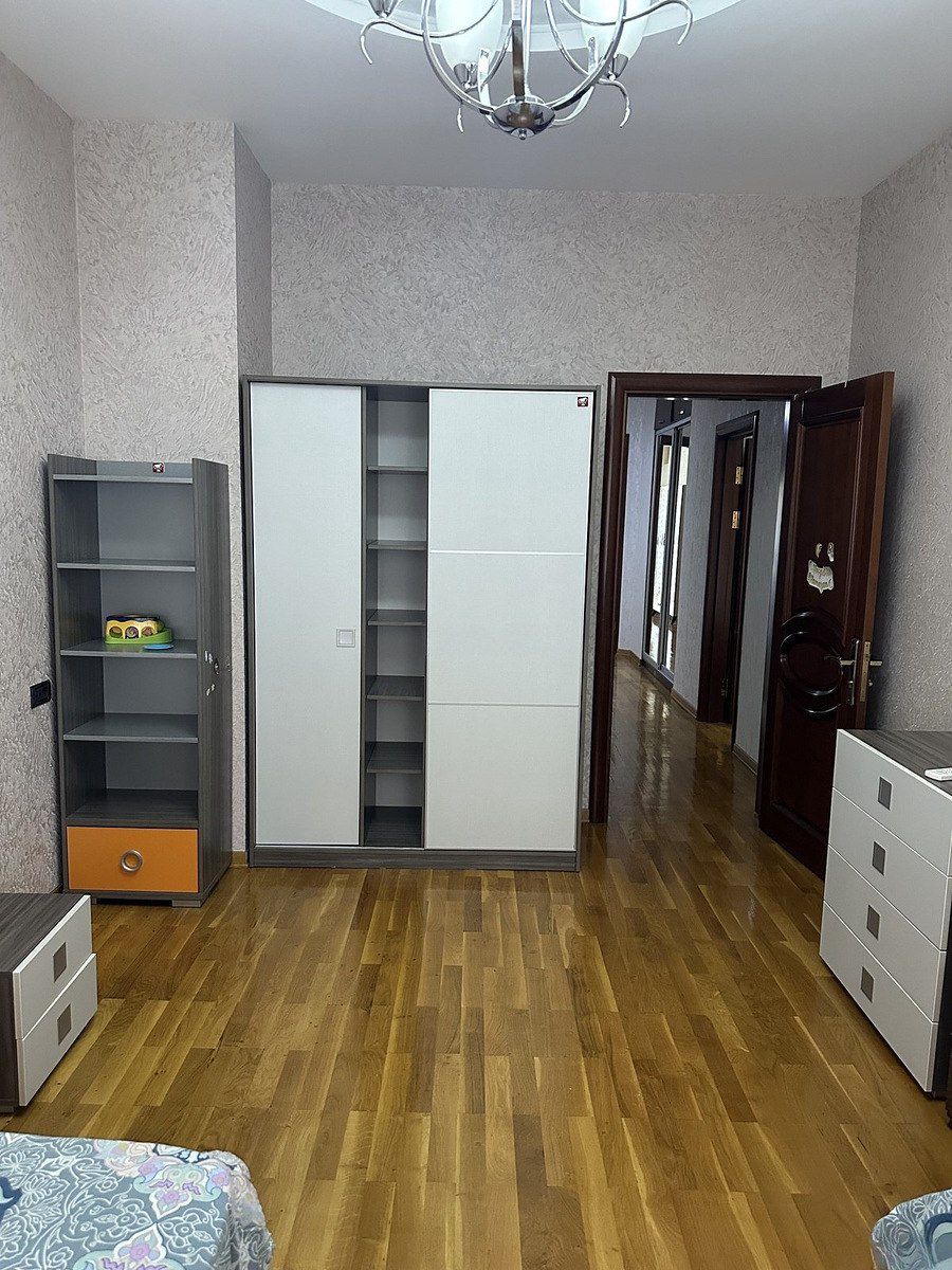 İcarəyə verilir 3 otaqlı yeni tikili 140 m² — Mənzil, Bakı (9)