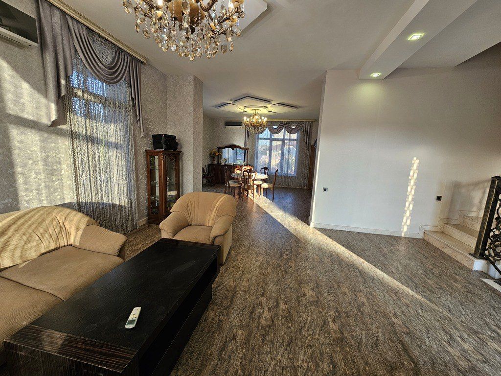 Satılır 5 otaqlı həyət evi/bağ evi 210 m² — Ev, villa, Bakı (6)