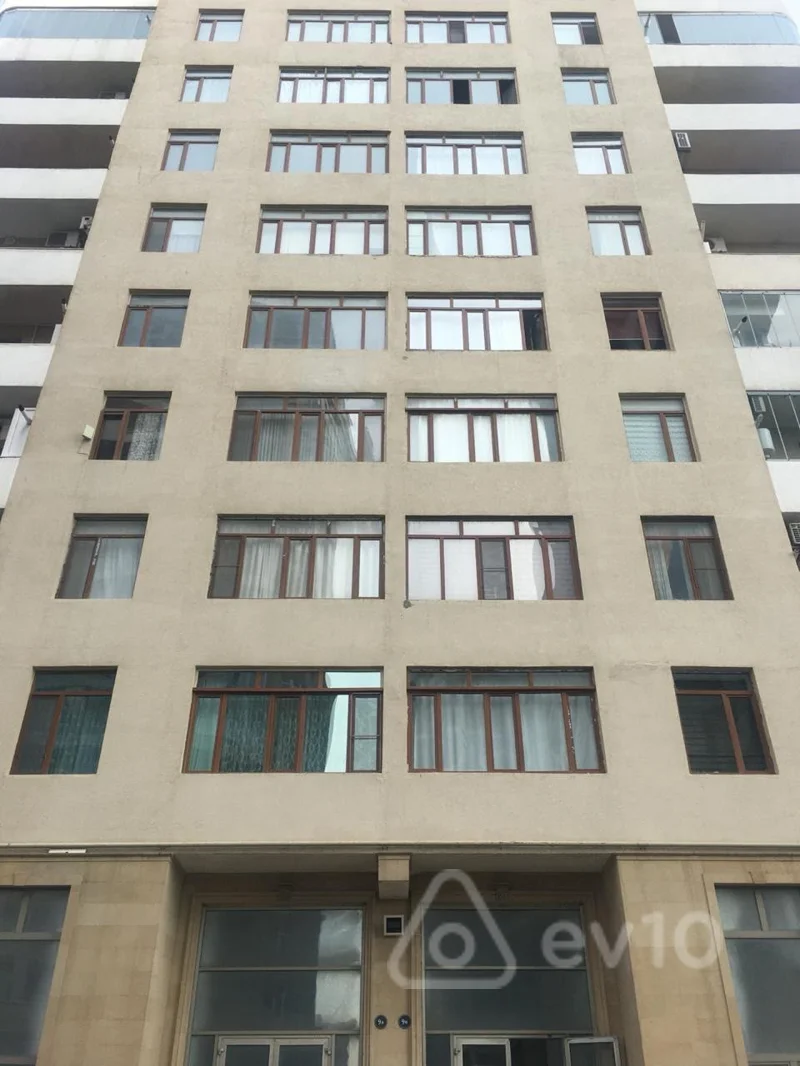 3 otaqlı mənzil, 110 m², tib uni — kirayə — Mənzil, Bakı (10)