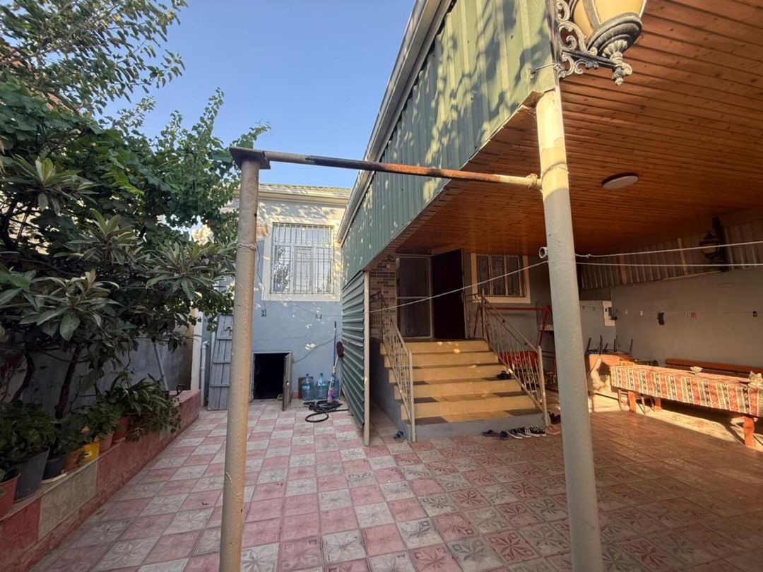 Satılır 4 otaqlı həyət evi/bağ evi 120 m² — Ev, villa, Bakı (9)