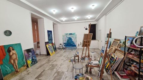 Satılır 2 otaqlı köhnə tikili 70 m² — Bakı