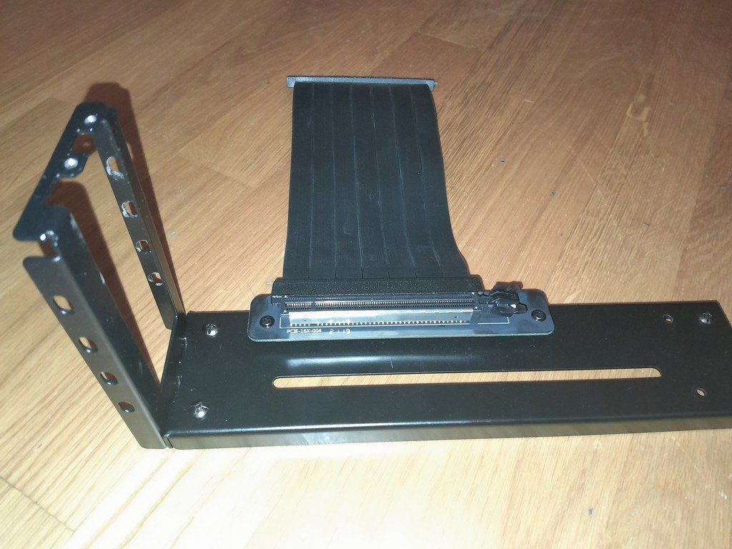 Korpus — Kompüterlər və noutbuklar, Bakı