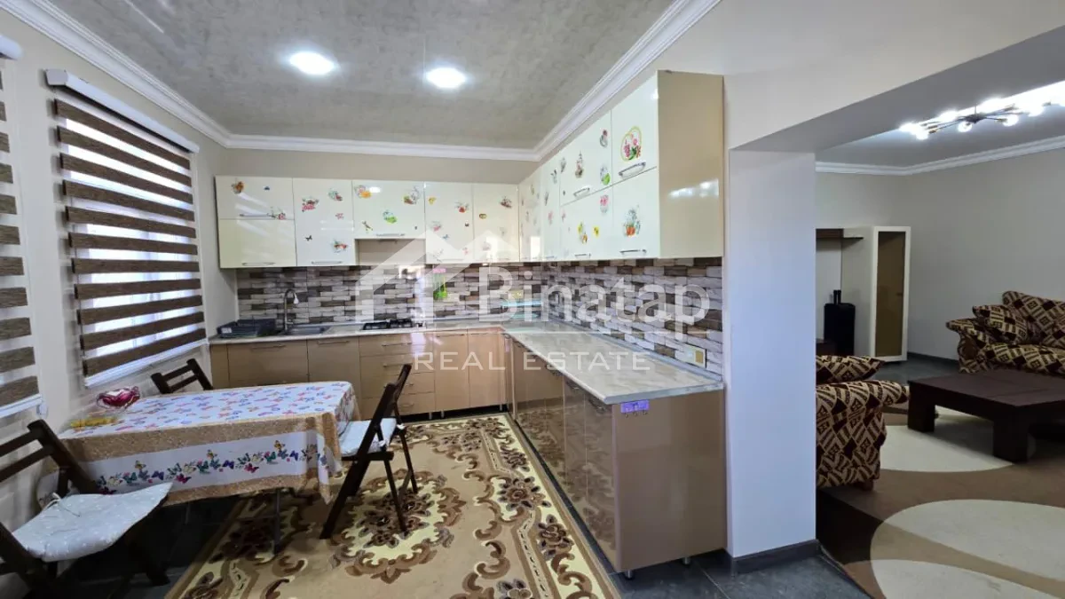 Satılır 5 otaqlı həyət evi / bağ evi 182 m², Novxanı qəsəbəsi, Abşeron rayonu — Ev, villa, Bakı (2)