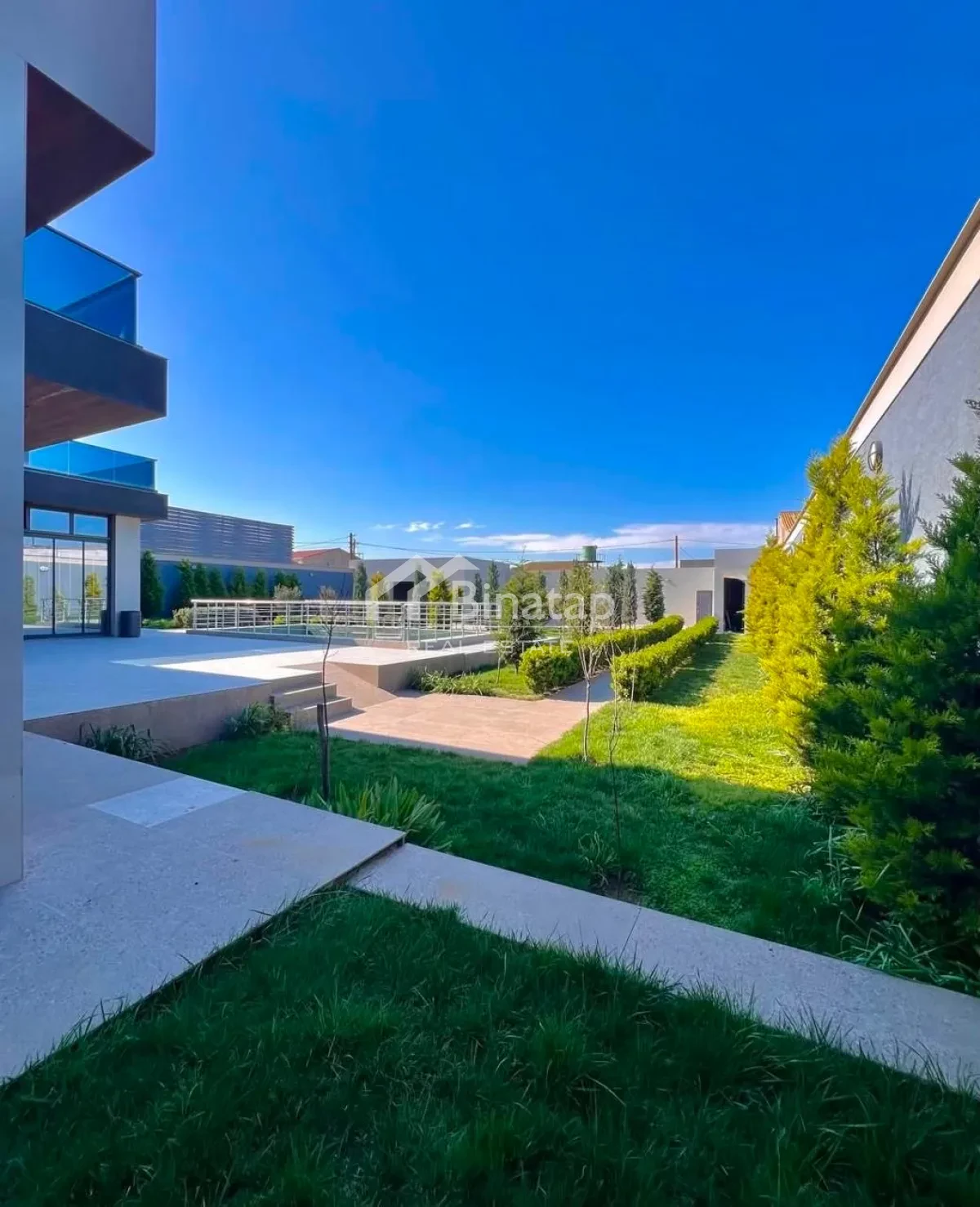 Satılır 5 otaqlı həyət evi / bağ evi 600 m², Xəzər rayonu — Ev, villa, Bakı (3)