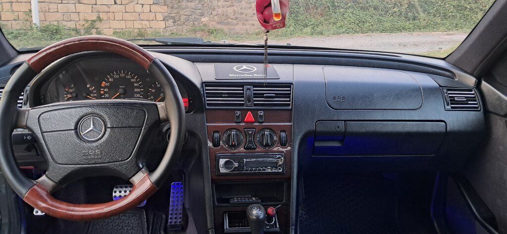 Mercedes C 180, 1.8 L, 1996 il, 250 000 km — Avtomobillər, Qəbələ (6)