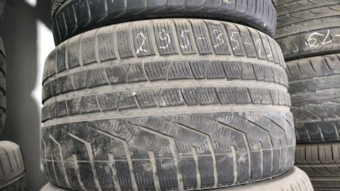 Pirelli şinlər 295/35 R19 — Bakı