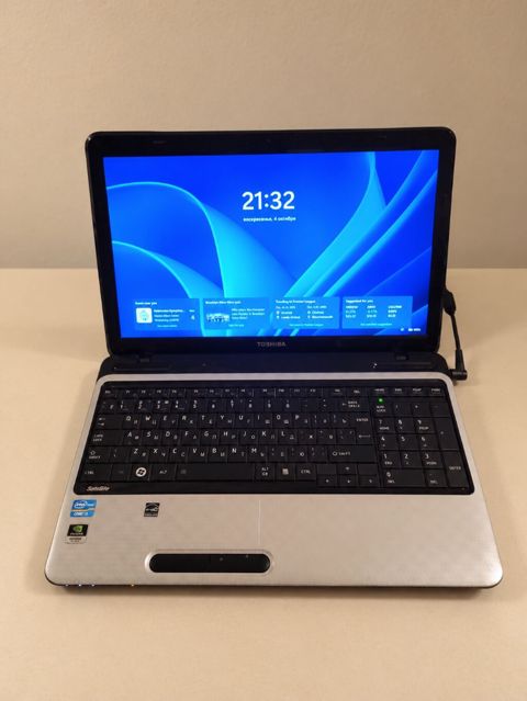 Toshiba Satellite L750 noutbuku satılır. Ofis işləri, dərs, internet — Bakı