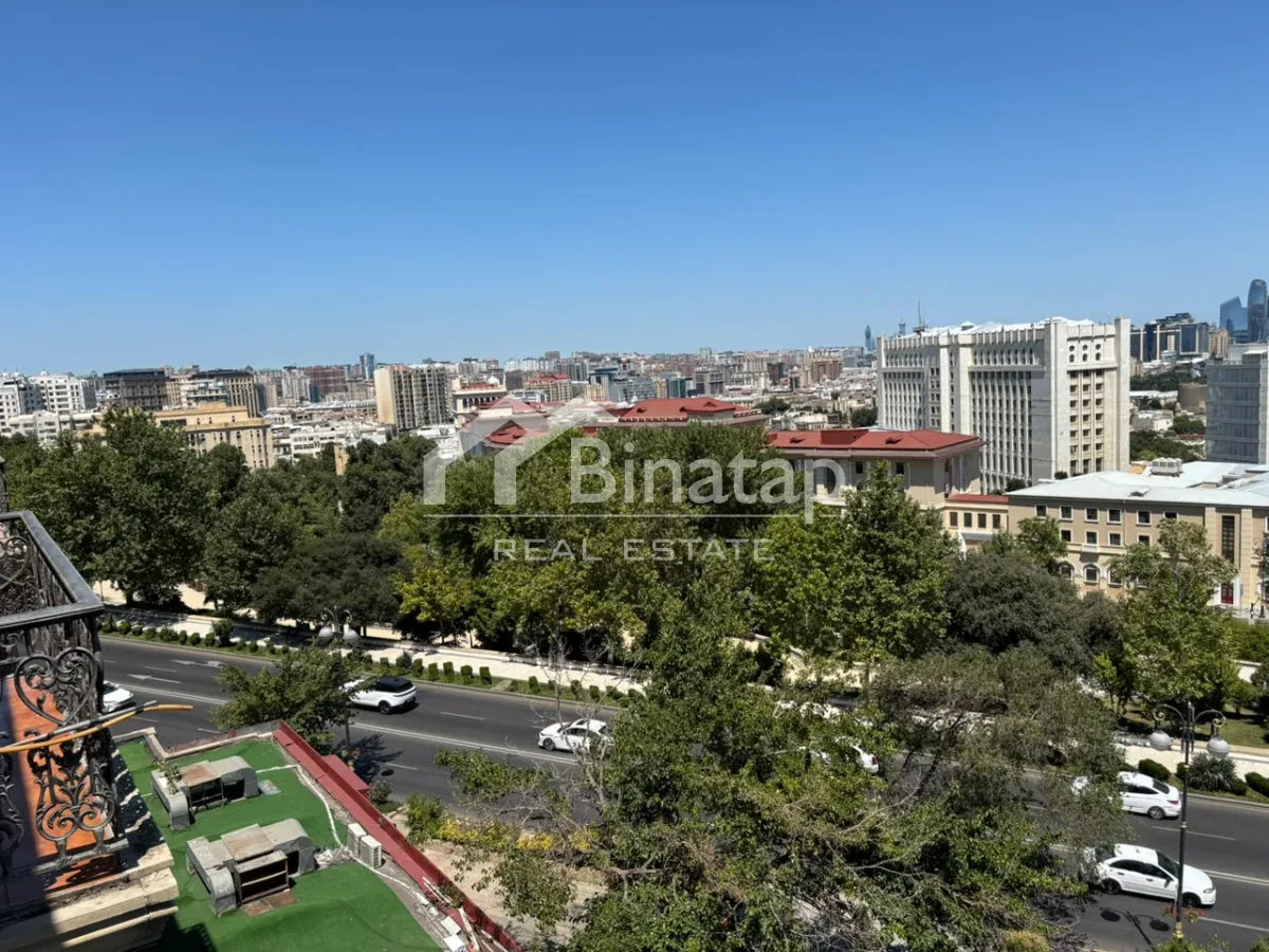 Satılır 2 otaqlı köhnə tikili 45 m², İçərişəhər metrosu, Səbail rayonu — Mənzil, Bakı (3)