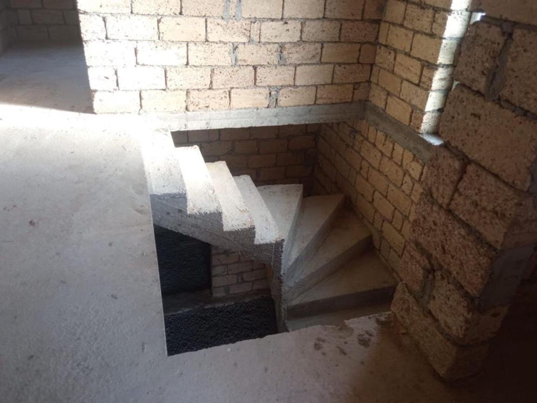 Həyət evi, Xocasən qəs — Ev, villa, Bakı (12)