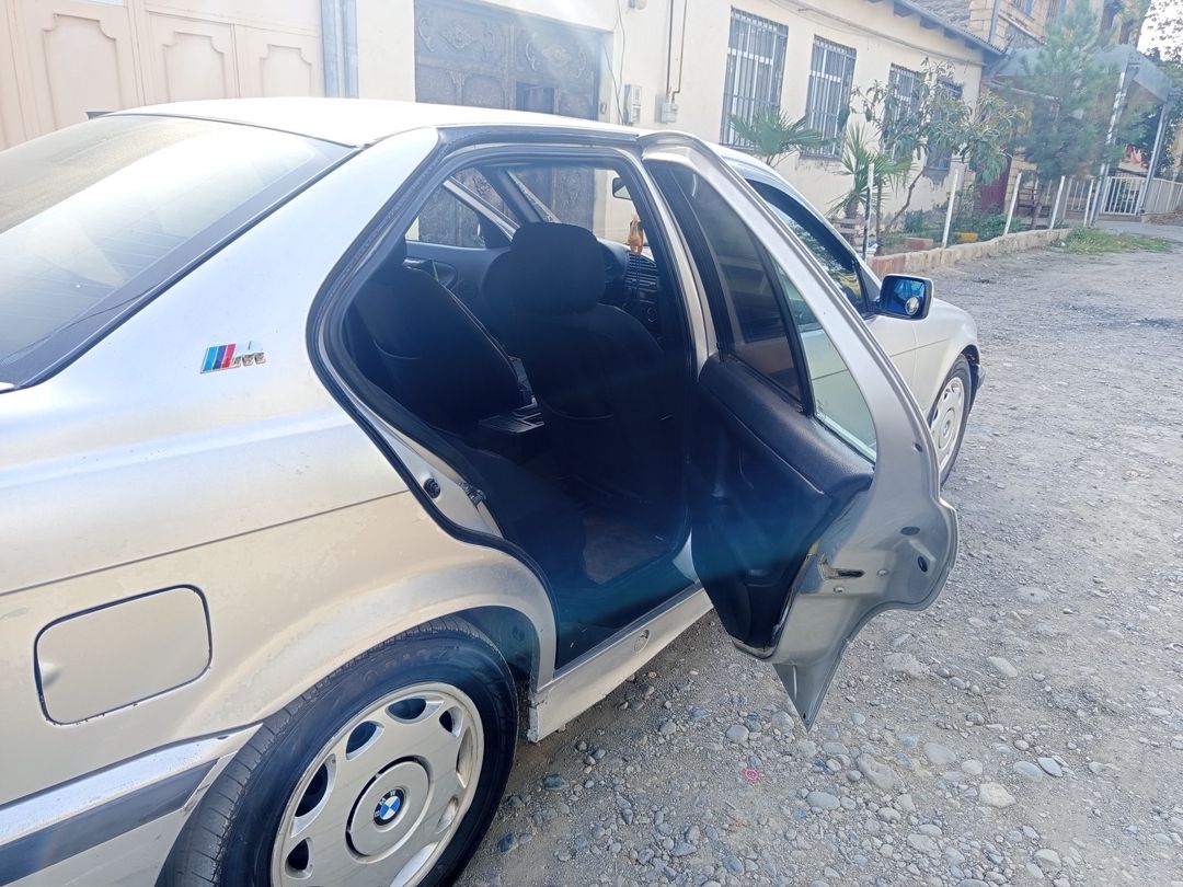 BMW 320, 1992 il — Avtomobillər, Gəncə (6)