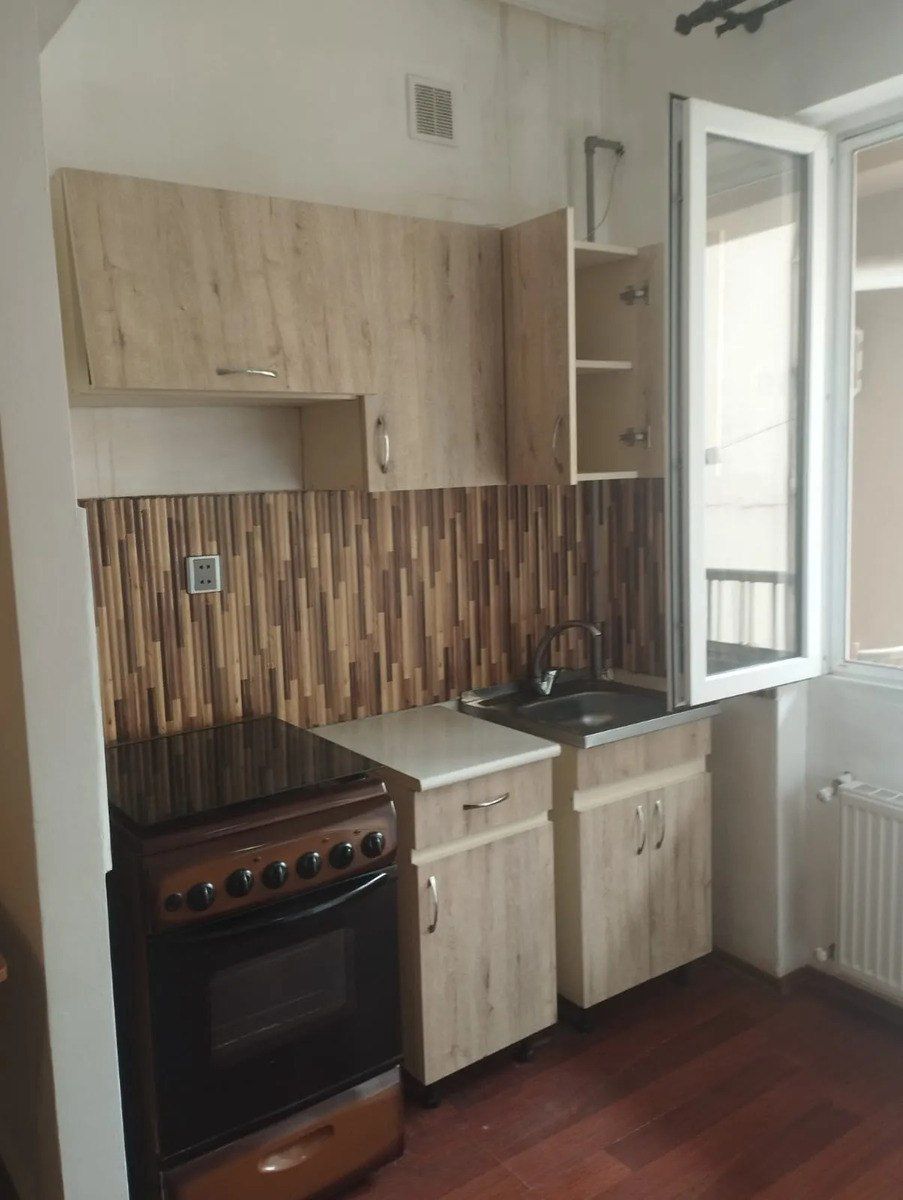 İcarəyə verilir 1 otaqlı köhnə tikili 45 m² — Mənzil, Bakı (6)