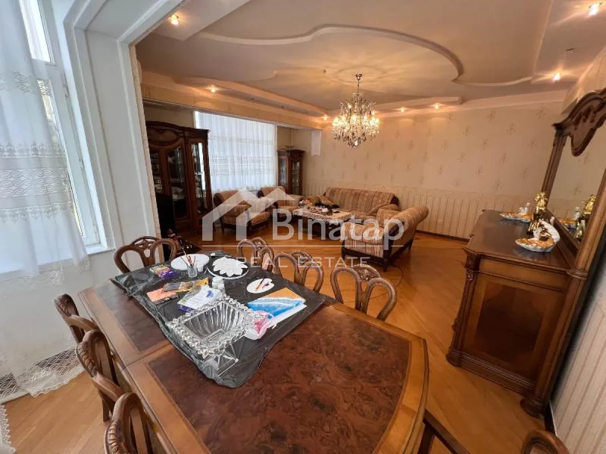 Satılır 4 otaqlı yeni tikili 187 m², Elmlər Akademiyası metrosu, Yasamal rayonu — Bakı