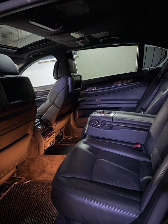 BMW 750, 4.4 L, 2011 il, 220 000 km 99-GO-861 — Avtomobillər, Bakı (10)