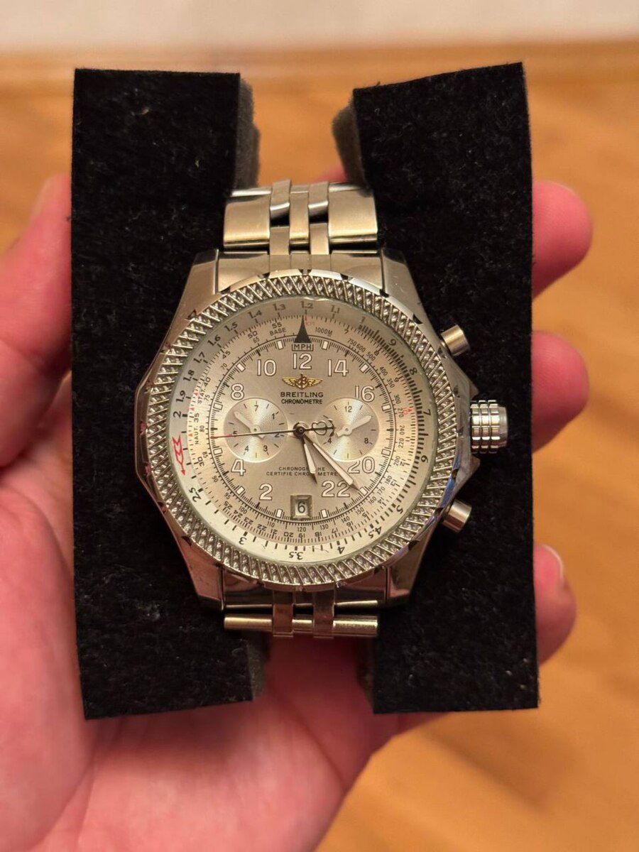 Breitling qol saatı — Şəxsi əşyalar, Bakı (2)