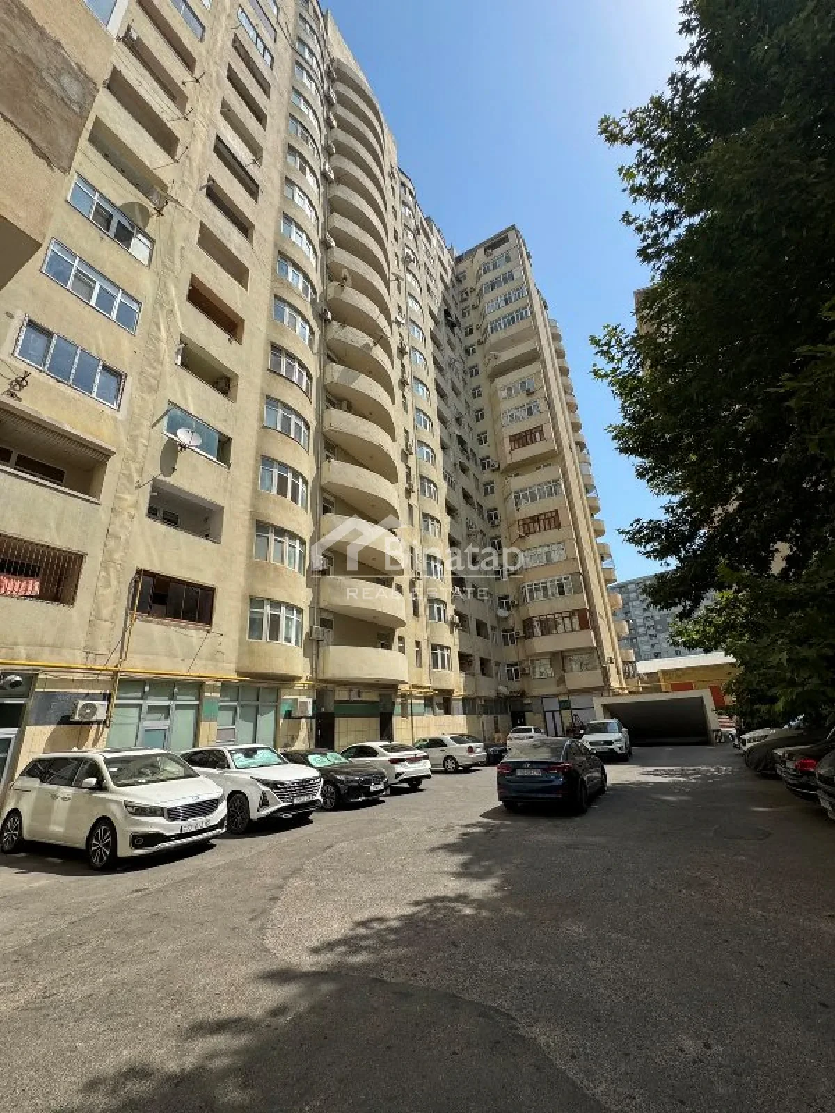 Satılır 3 otaqlı yeni tikili 125 m², 20 Yanvar metrosu, Yasamal rayonu — 320 000 ₼ · Bakı · Mənzil Satılır 3 otaqlı yeni tikili 125 m², 20 Yanvar metrosu, Yasamal rayonu — Bakı