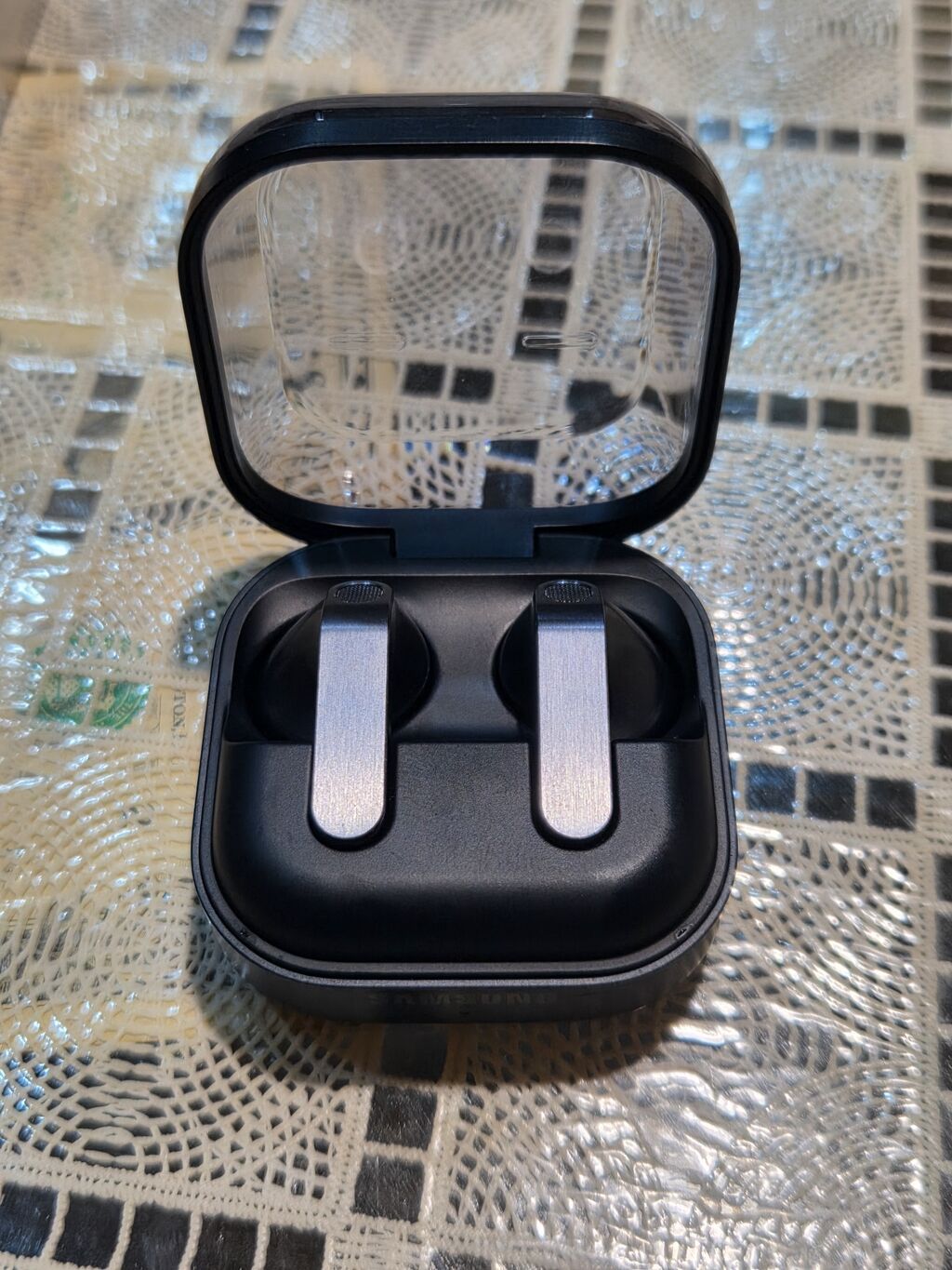 Samsung buds 4 Samsung simsiz qulaqlıq (TWS) – şəffaf qapaqlı — Qulaqcıqlar, Bakı (3)