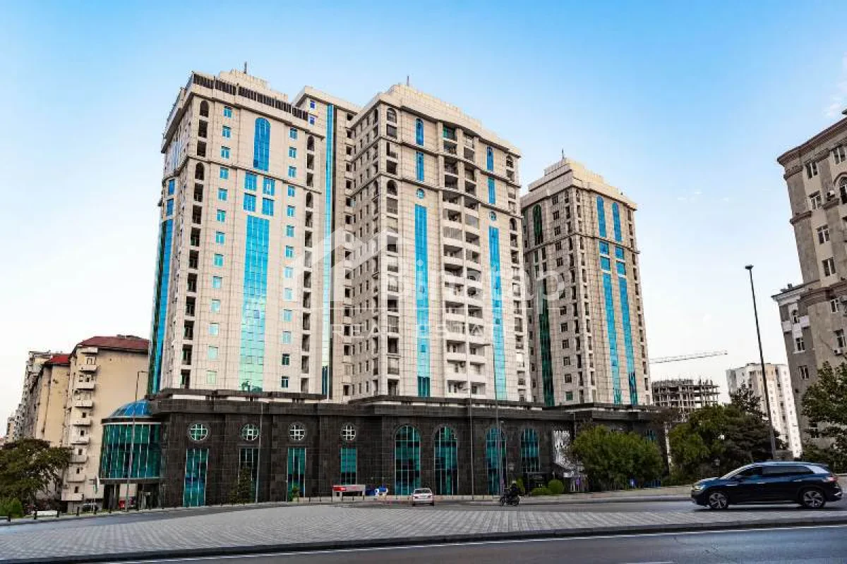 Satılır 4 otaqlı yeni tikili 207 m², Nizami metrosu, Yasamal rayonu — Bakı