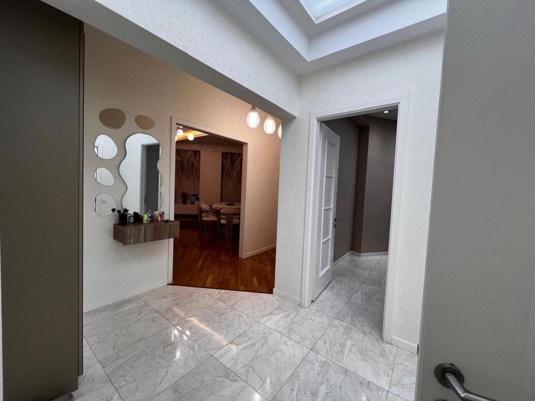 Satılır 2 otaqlı yeni tikili 80 m² — Mənzil, Bakı (9)