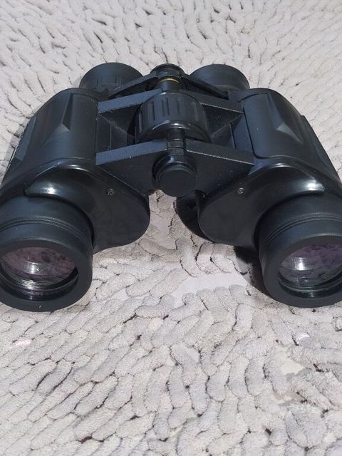 Binokl "Canon Field 8.2" — Elshan Mirsalahov