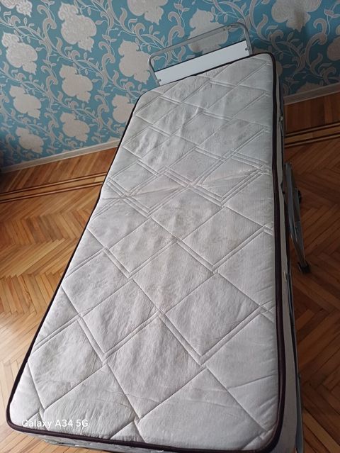 Matraslı qatlanan çarpayı (raskladuşka) - Tam ölçü: tək nəfərlik — 130 ₼ · Bakı · Çətir çarpayıları Matraslı qatlanan çarpayı (raskladuşka) - Tam ölçü: tək nəfərlik — Bakı