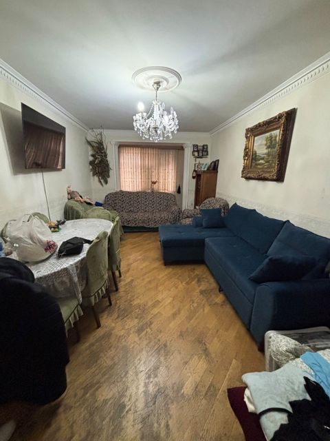 İcarəyə verilir 3 otaqlı köhnə tikili 80 m² — Daire