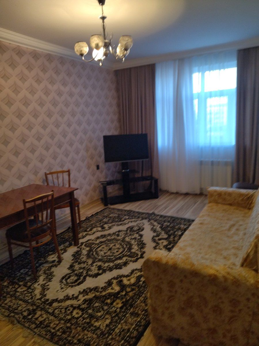 İcarəyə verilir 2 otaqlı köhnə tikili 50 m² — Mənzil, Xırdalan
