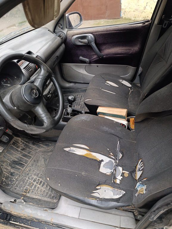 Opel Corsa, 1.4 L, 1994 il, 596 000 km 99-VR-564 — Avtomobillər, Bakı (12)