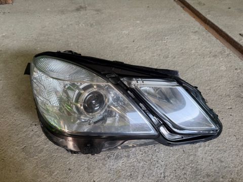 Mercedes W212 ön farası — Sumqayıt