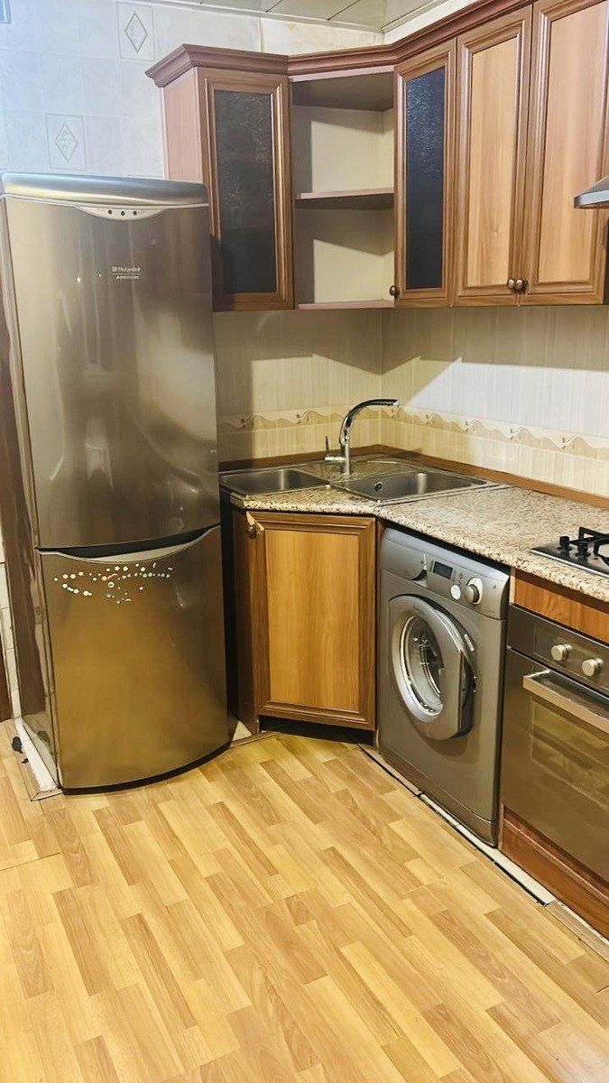 İcarəyə verilir 2 otaqlı köhnə tikili 65 m² — Mənzil, Bakı (7)