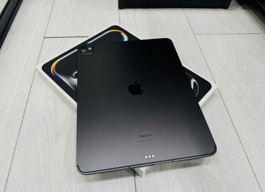 Apple iPad Pro 13” M4 1TB — Planshetlər, Bakı (2)