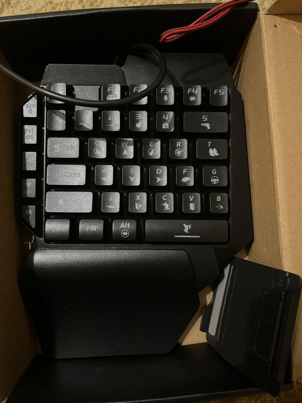 Oyun üçün klaviatura + siçan + adapter dəsti Əlaqə Nömrəsi: 050 736 — Digər, Lənkəran (3)