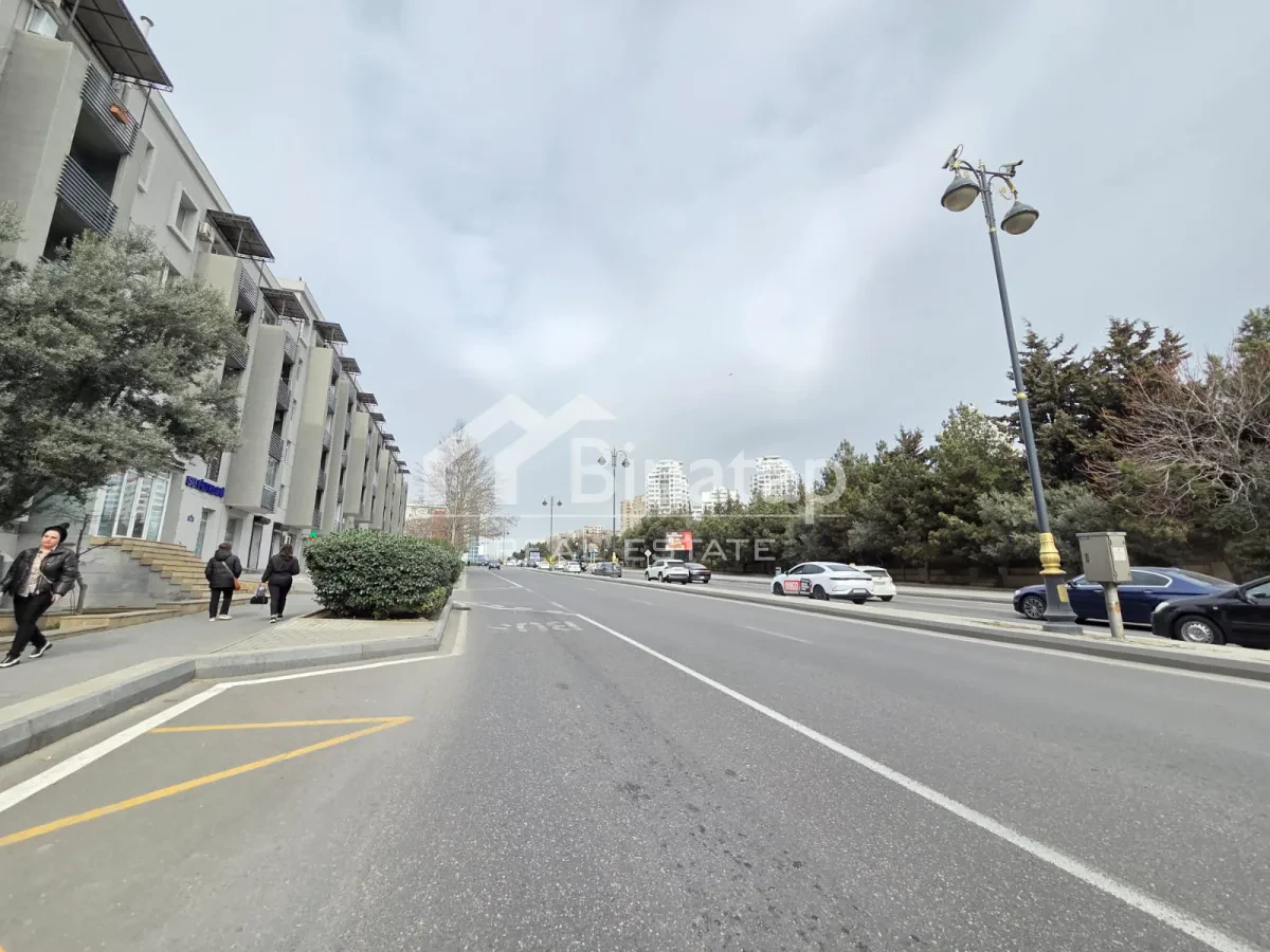 Satılır 2 otaqlı köhnə tikili 55 m², Nizami metrosu, Yasamal rayonu — Mənzil, Bakı (2)