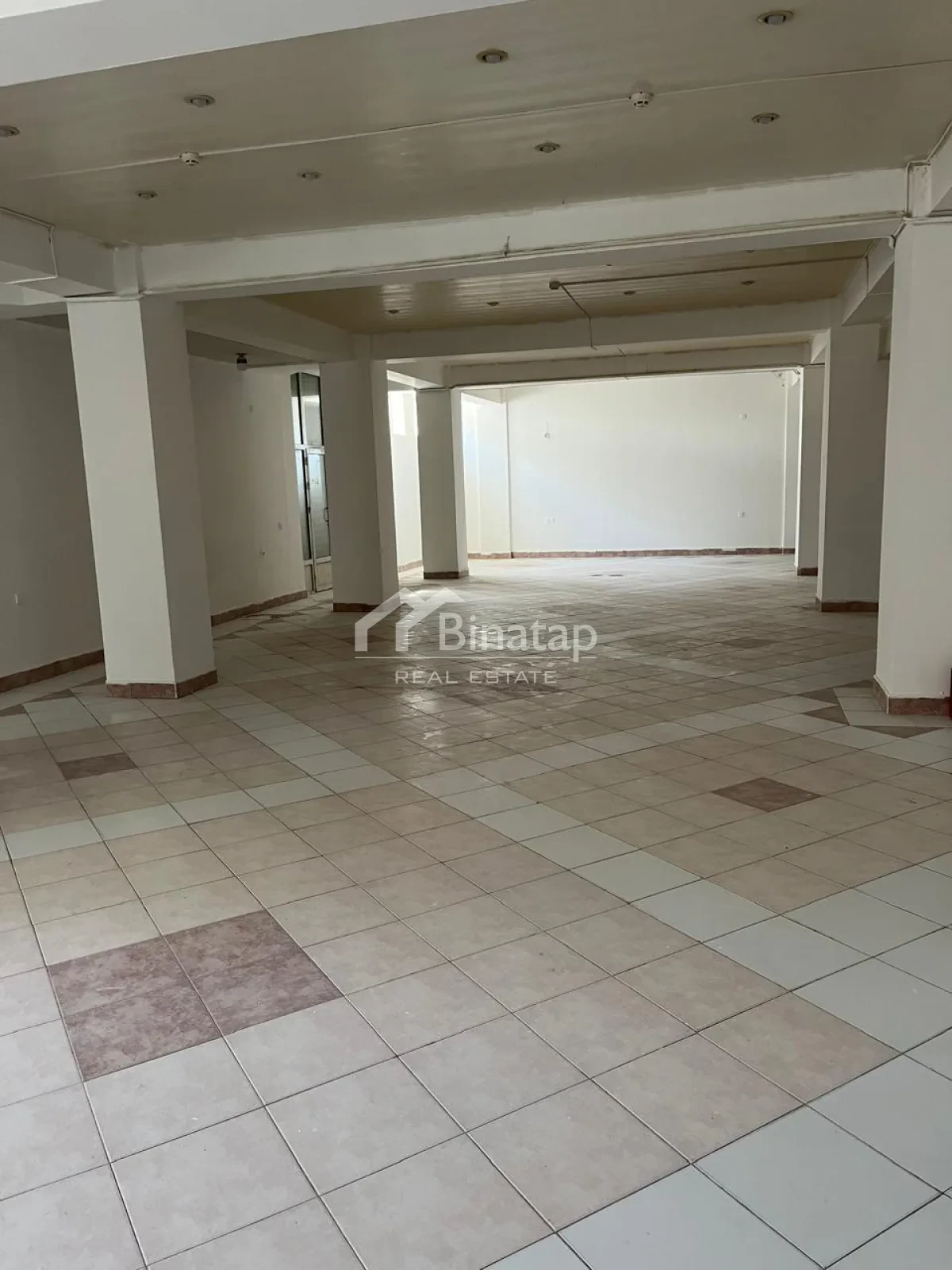 İcarəyə verilir obyekt 260 m², Memar Əcəmi metrosu, Nəsimi rayonu — Əmlak, Bakı