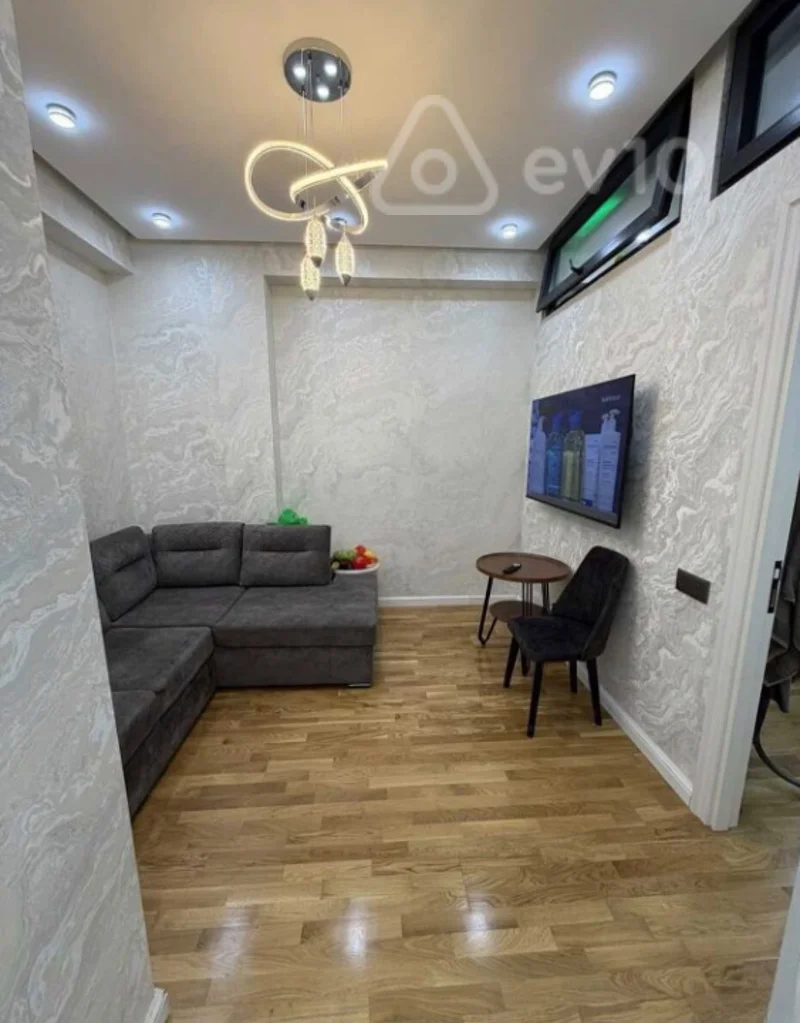2 otaqlı mənzil, 43 m², Hüseynbala Əliyev küçəsi — kirayə — Mənzil, Bakı (2)