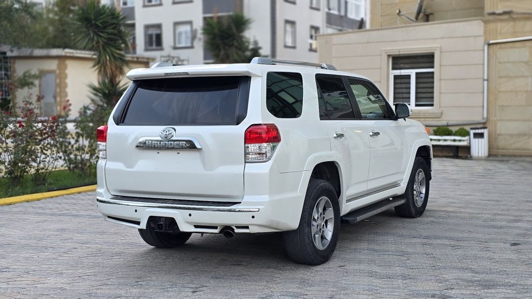 Toyota 4-Runner, 2010 il — Avtomobillər, Bakı (4)