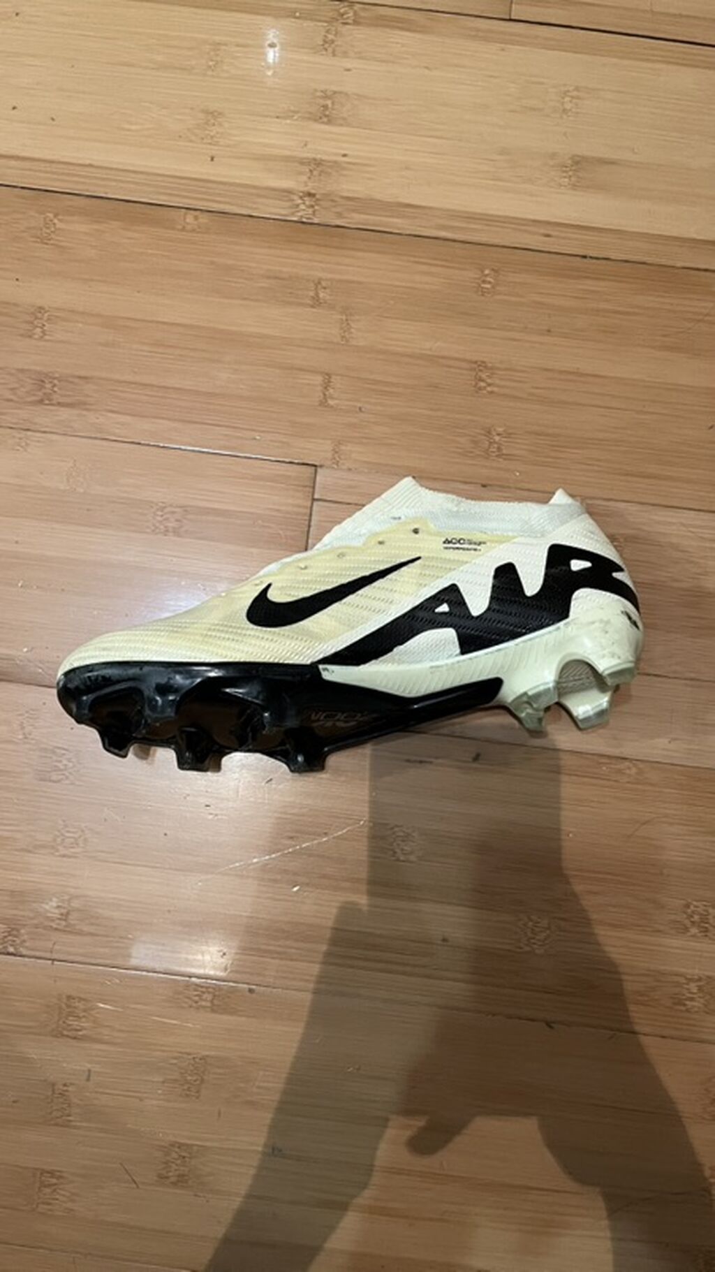 Butslar Nike, Ölçü: 40, İşlənmiş — Top oyunları, Xırdalan (2)