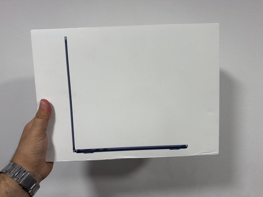 Apple Macbook Air 13.6 M5 24/1Tb Midnight — Noutbuklar, Bakı