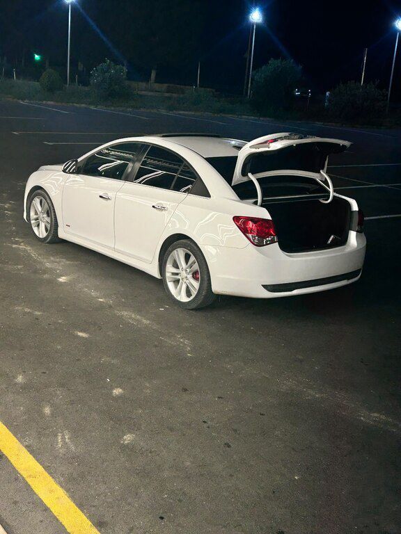 Chevrolet Cruze, 1.4 L, 2013 il, 270 000 km 99-KN-975 — Avtomobillər, Bakı (9)