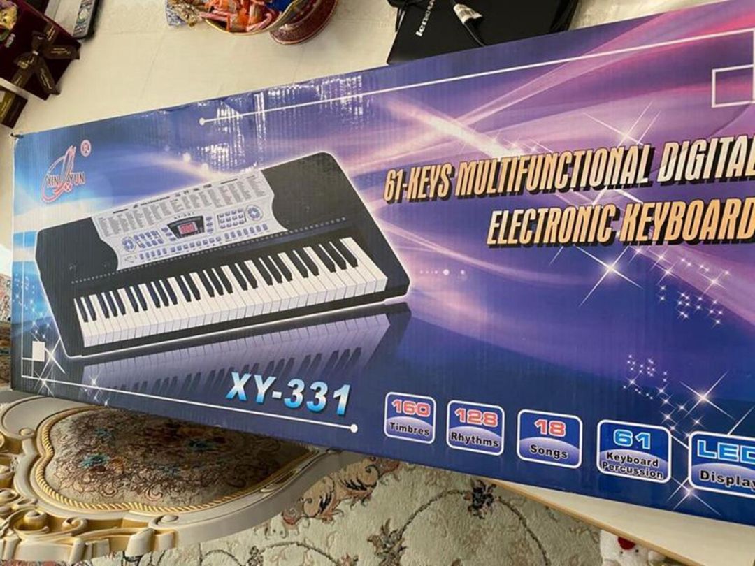 Sintezator — Musiqiə alətləri, Bakı (2)
