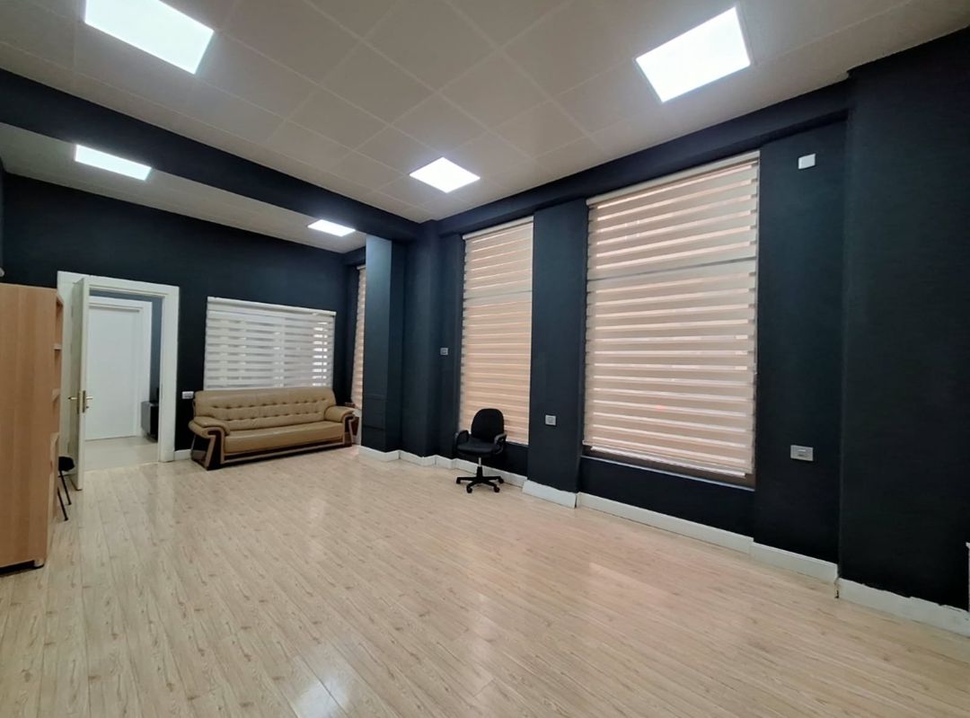 İcarəyə verilir 3 otaqlı ofis 230 m² — Ofis, Bakı (11)
