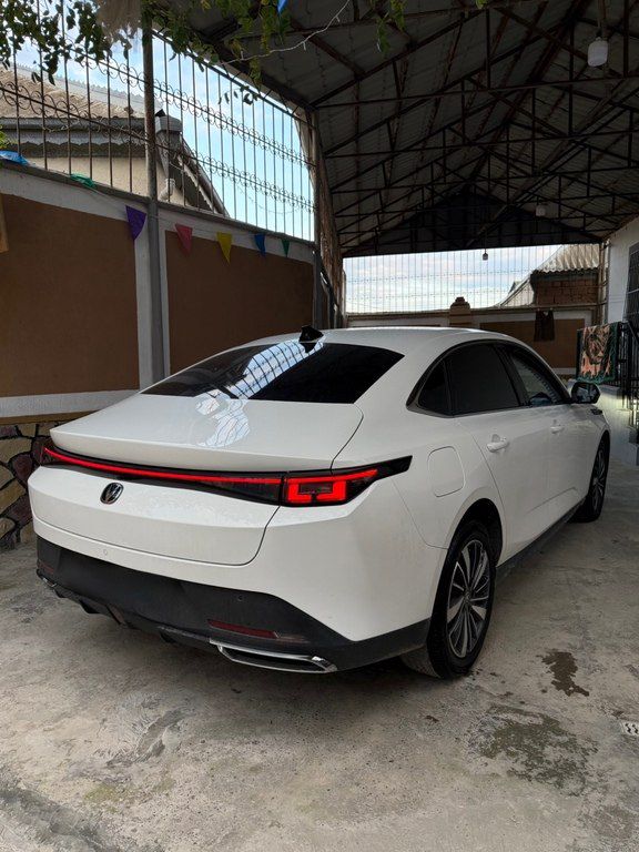 Changan Eado, 1.5 L, 18.4 kWh, 2025 il, 18 000 km — Avtomobillər, Bakı (9)