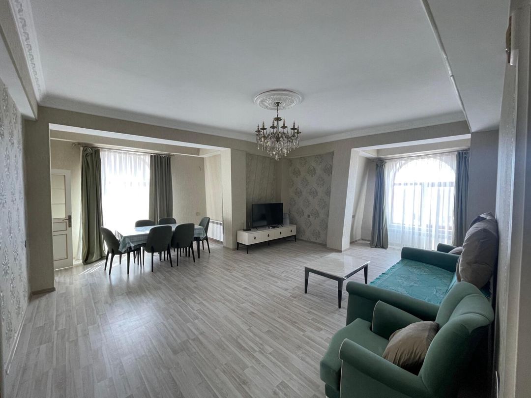 Satılır 3 otaqlı yeni tikili 130 m² — Mənzil, Bakı (3)