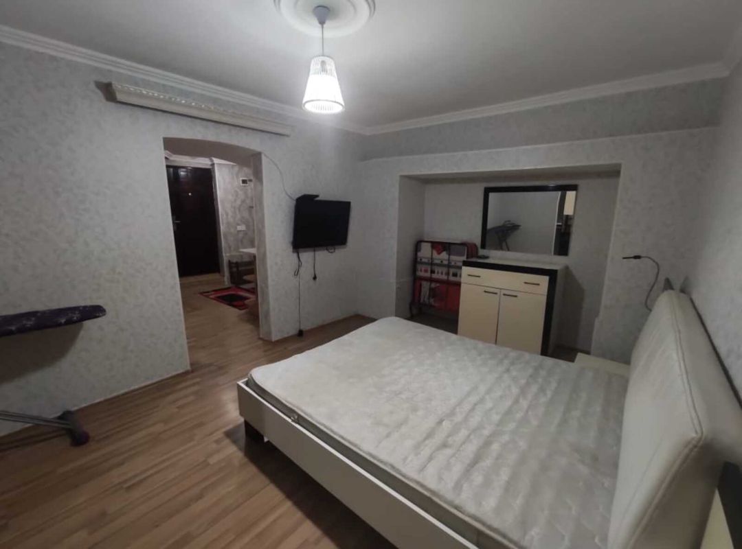 İcarəyə verilir 1 otaqlı köhnə tikili 38 m² — Mənzil, Bakı (2)